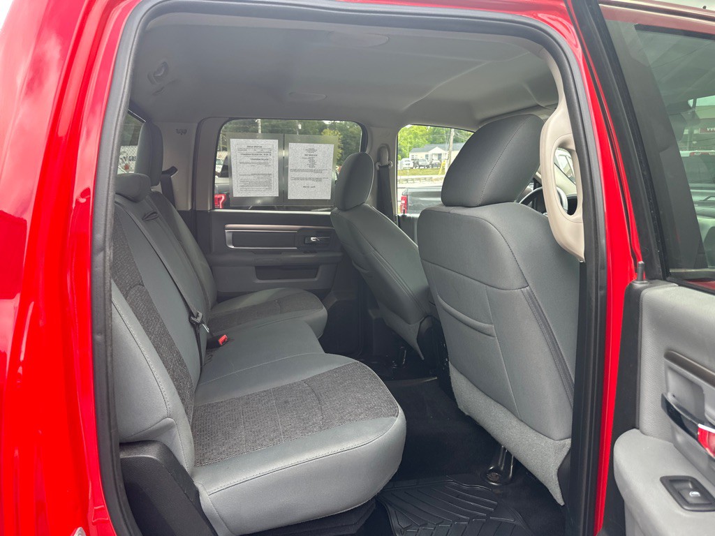 2016 RAM 1500 Image 11