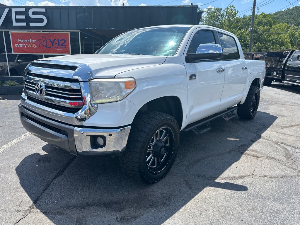 2016 Toyota Tundra Image 1