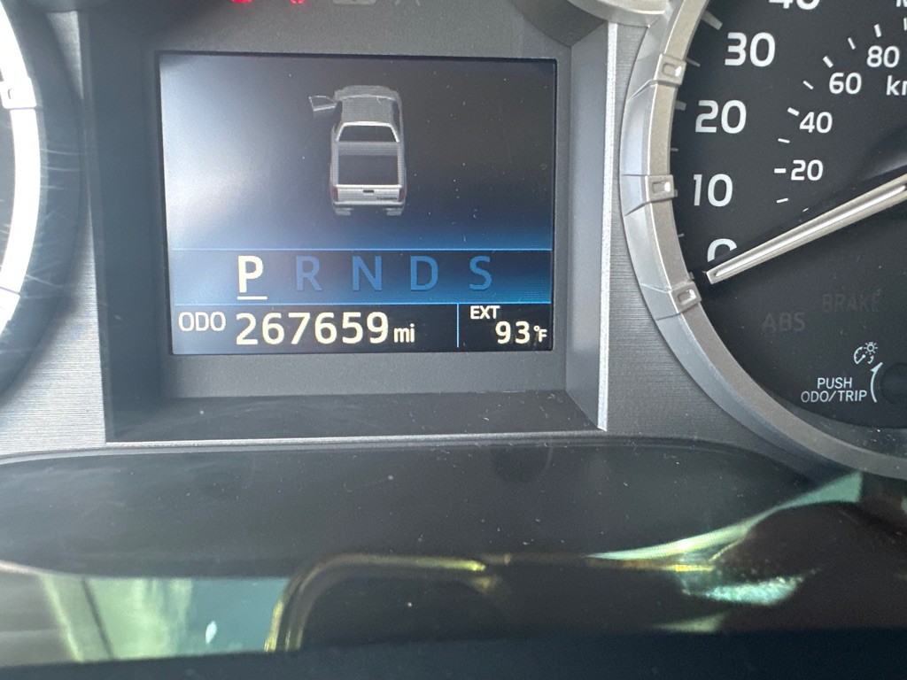 2016 Toyota Tundra Image 17