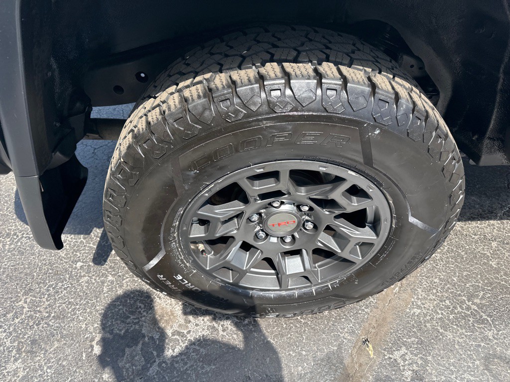 2008 Toyota FJ Cruiser Image 12