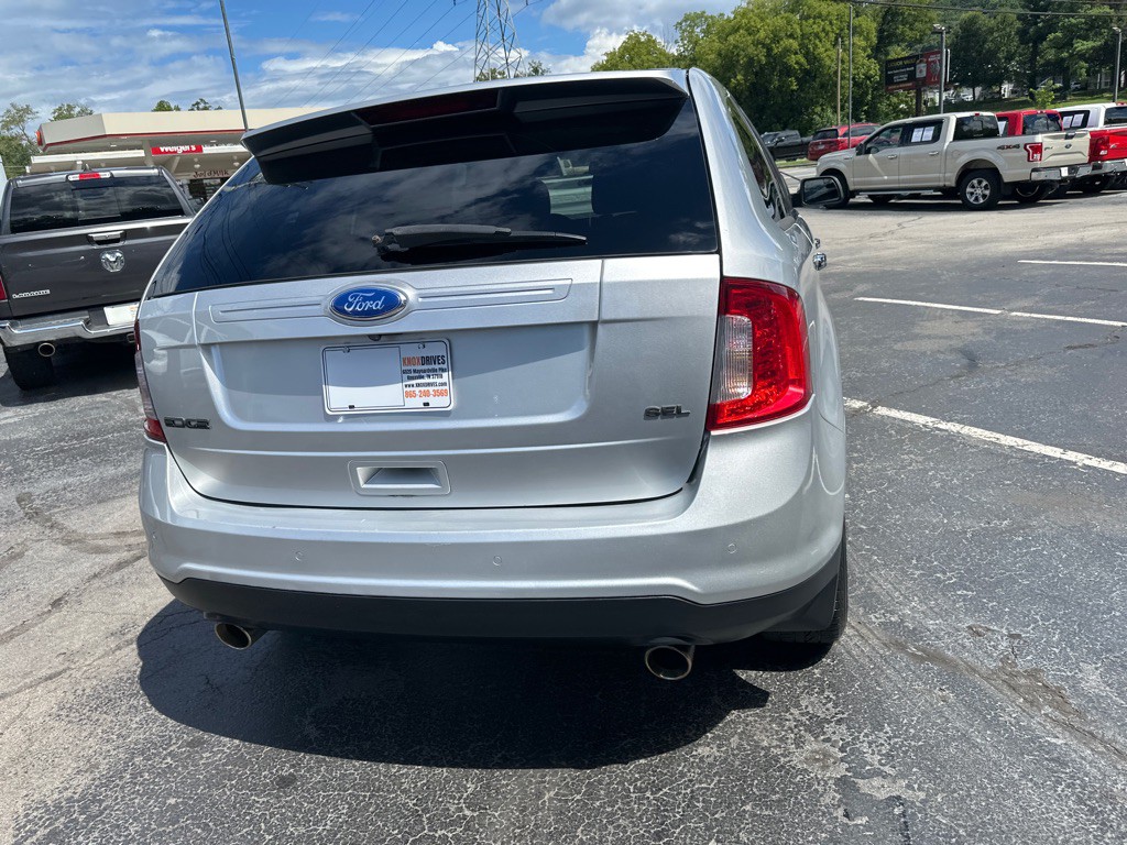2011 Ford Edge Image 3