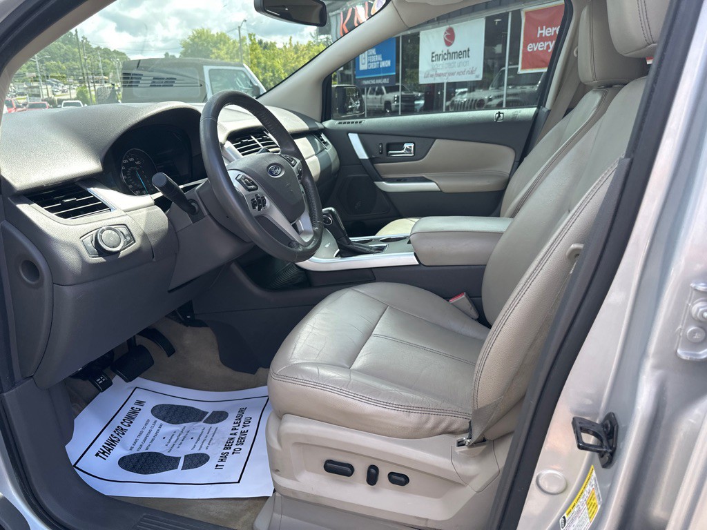 2011 Ford Edge Image 17