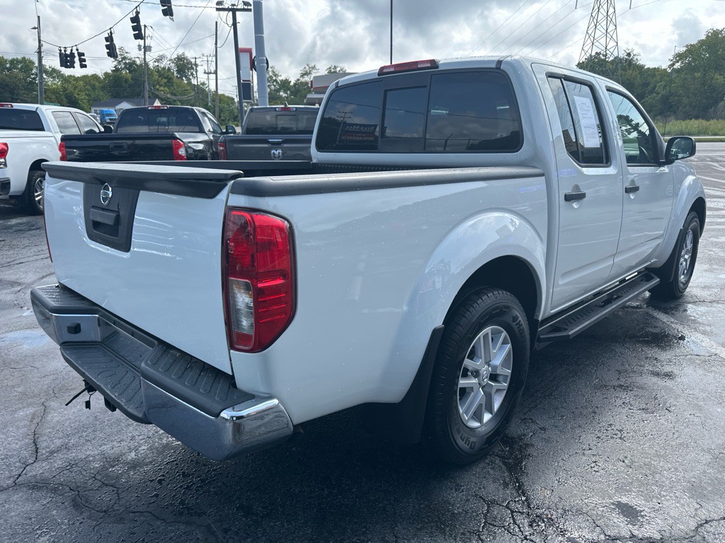 2019 Nissan Frontier Image 3