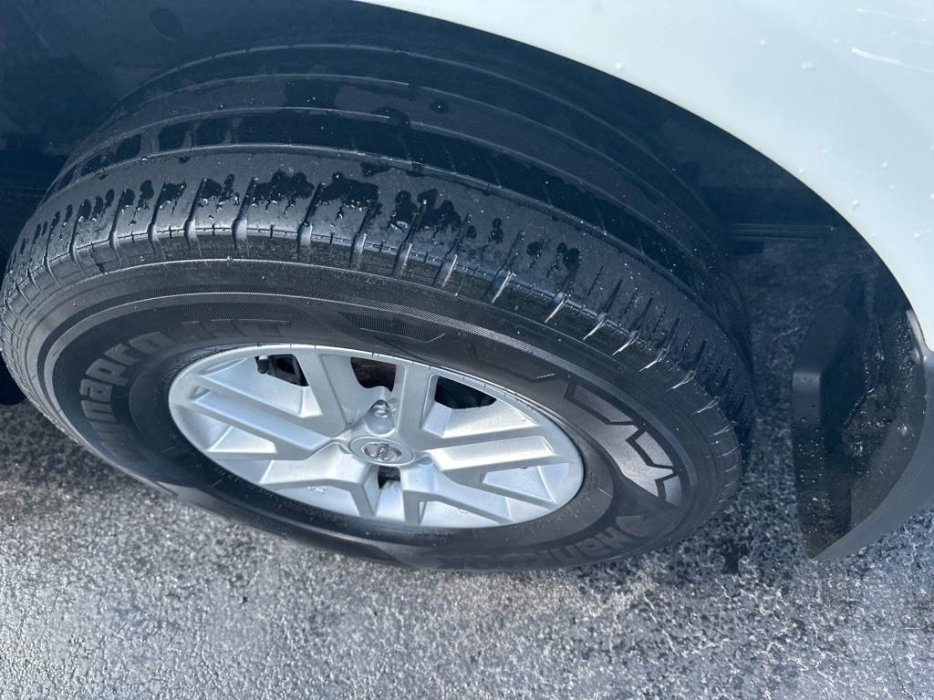 2019 Nissan Frontier Image 10