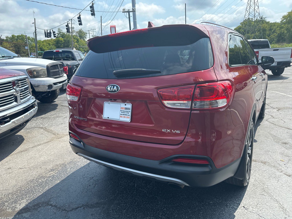 2017 Kia Sorento Image 3