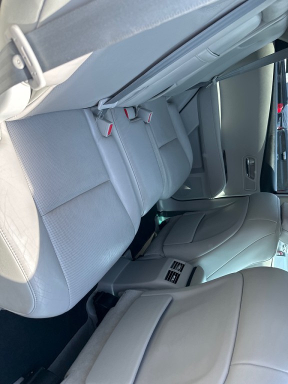 2012 Lexus RX Image 12