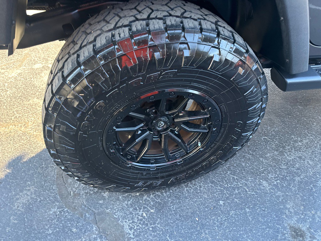 2017 Jeep Wrangler Unlimited Image 12