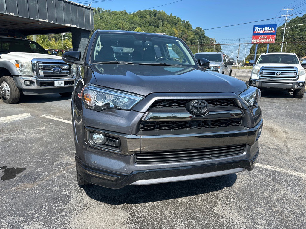 2019 Toyota 4Runner Image 6