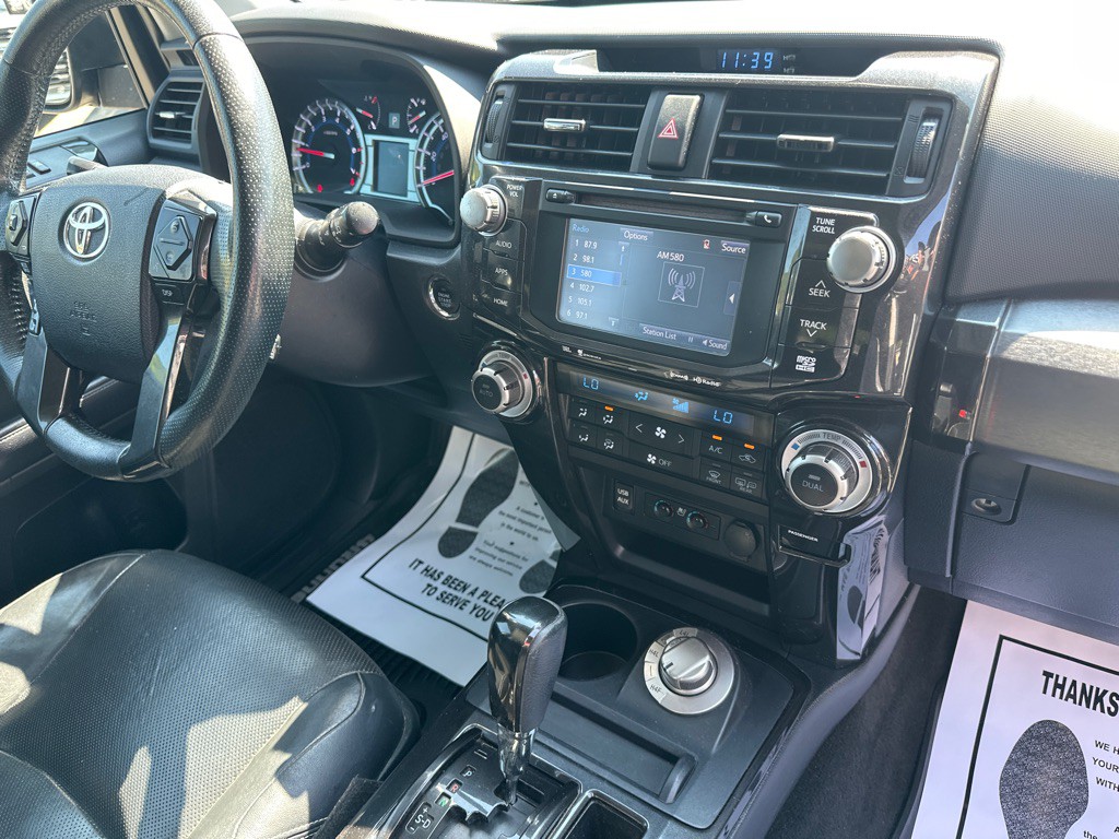 2019 Toyota 4Runner Image 11