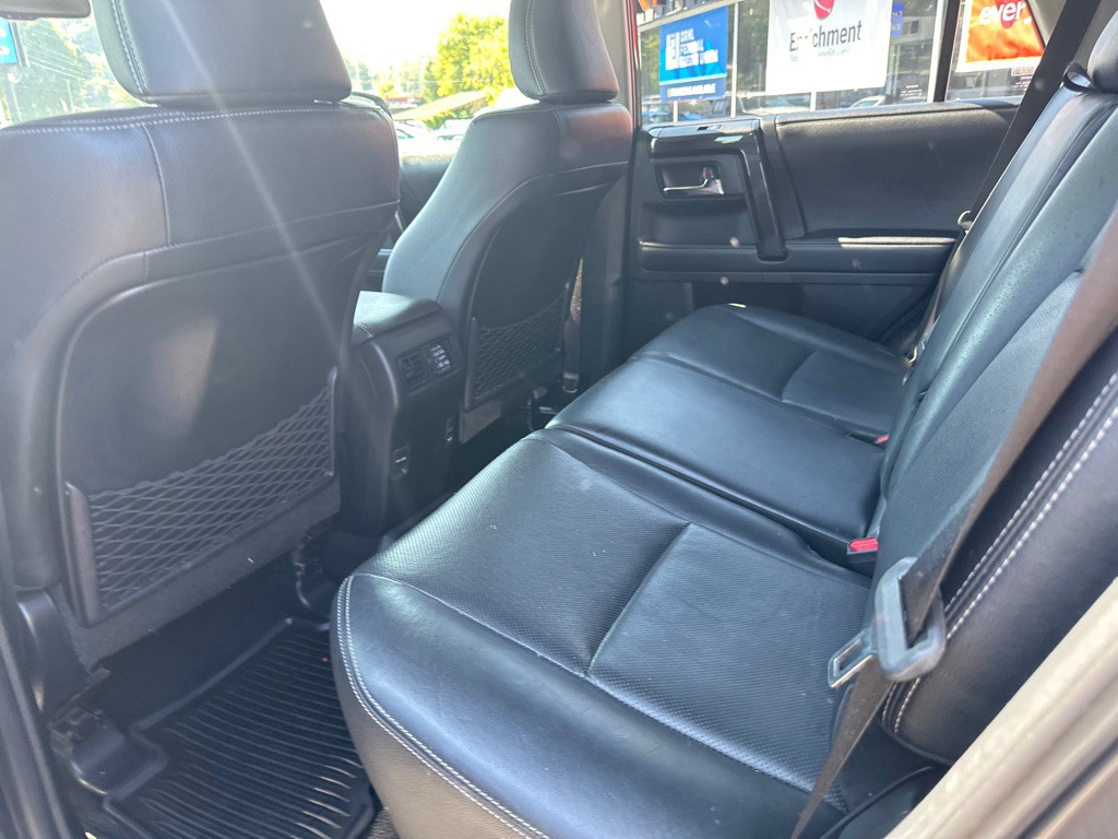 2019 Toyota 4Runner Image 16