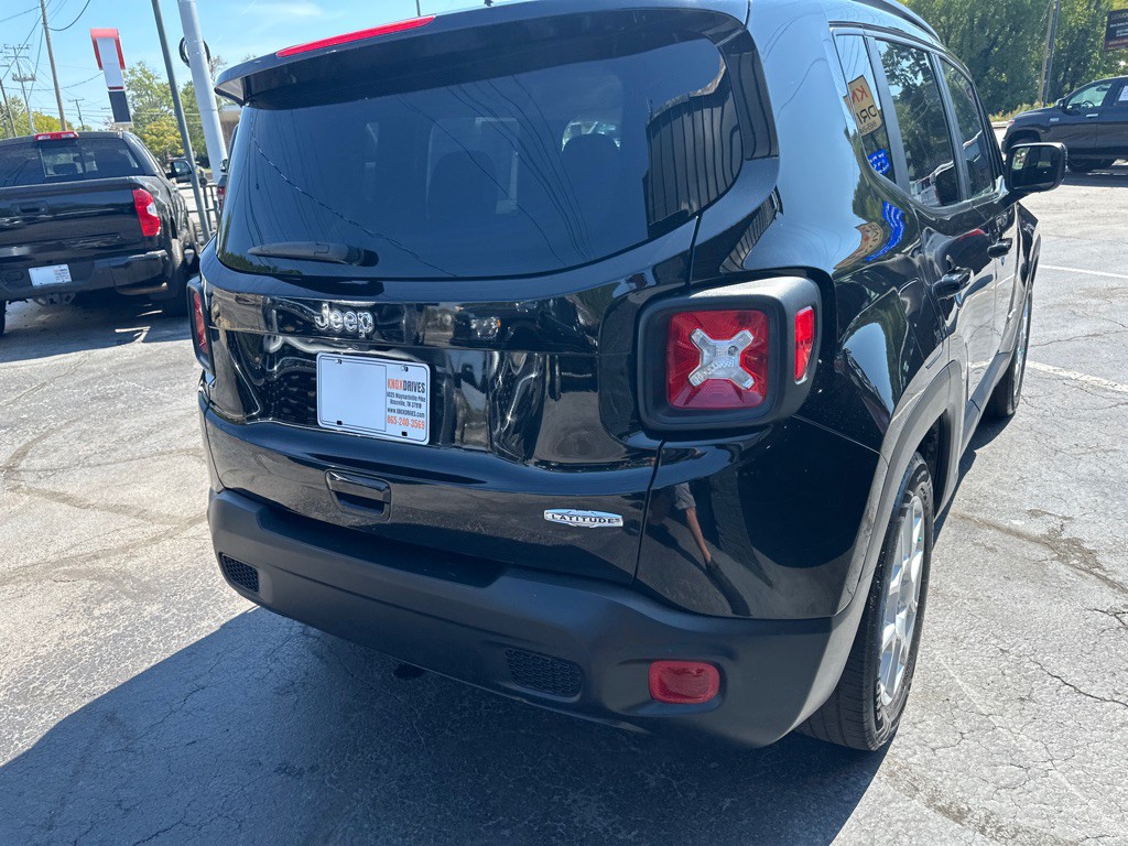 2021 Jeep Renegade Image 3