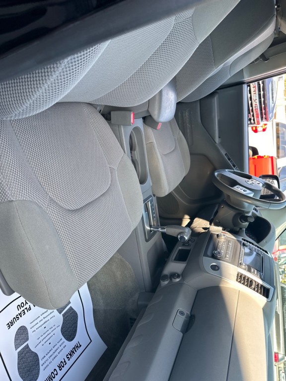 2018 Nissan Frontier Image 8