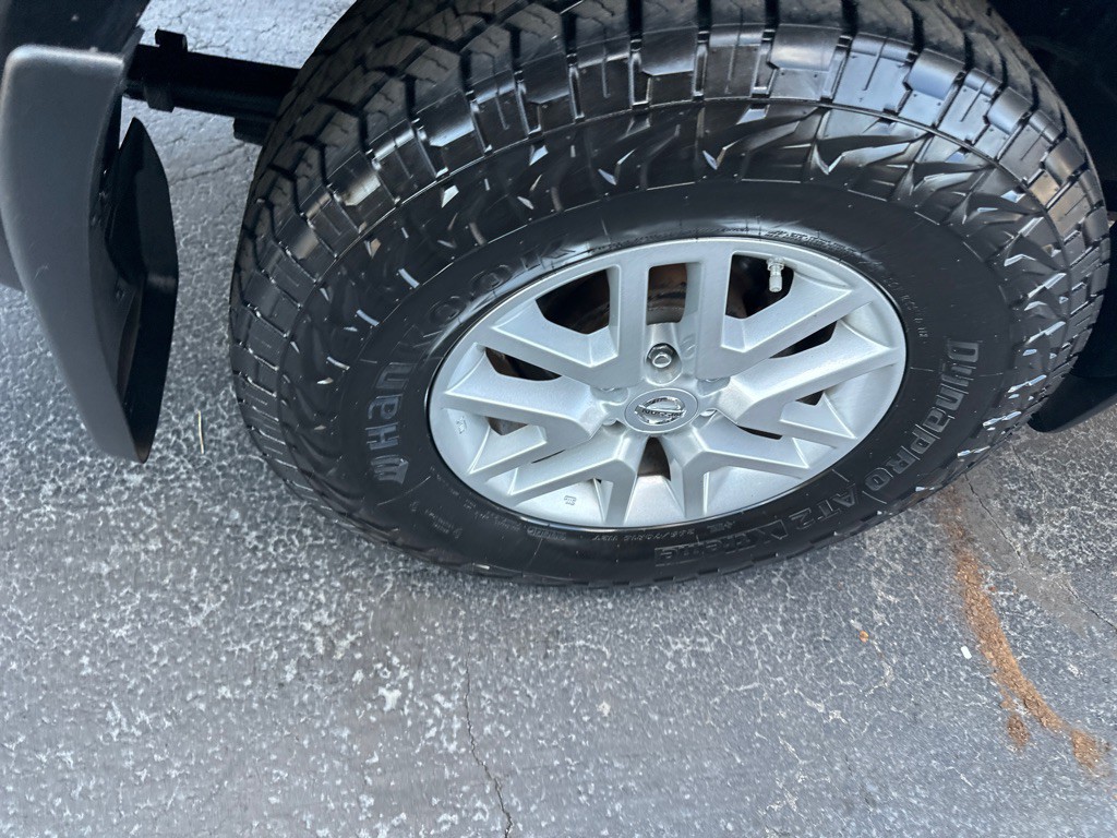 2018 Nissan Frontier Image 11