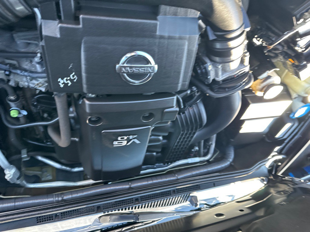 2018 Nissan Frontier Image 18