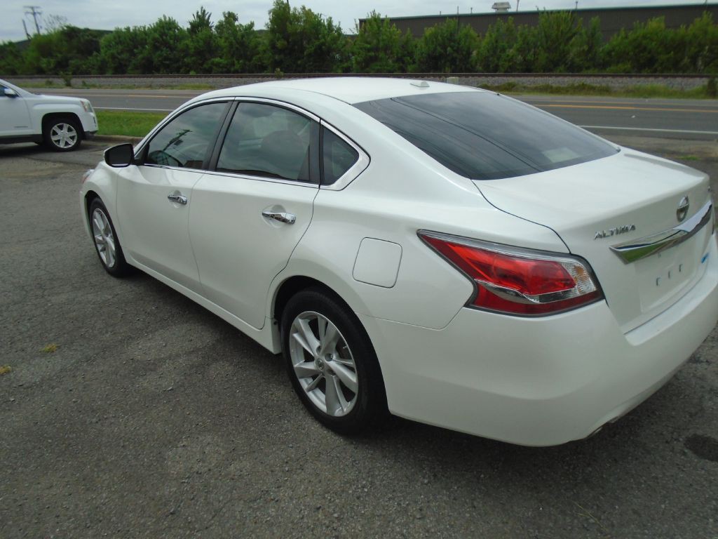 2014 Nissan Altima Image 13