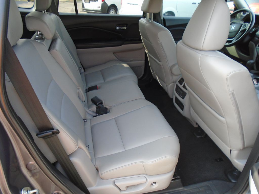 2016 Honda Pilot Image 6