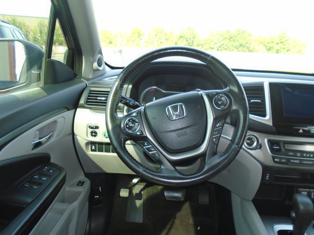 2016 Honda Pilot Image 7