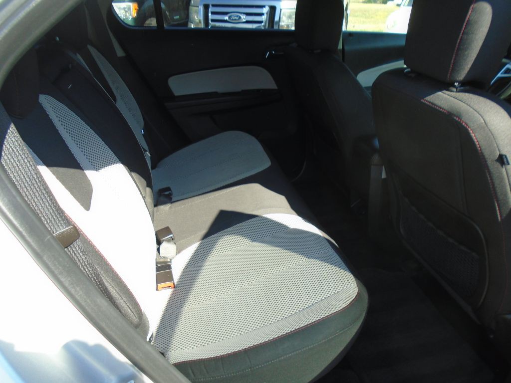 2016 Chevrolet Equinox Image 6