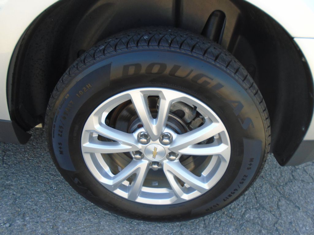 2016 Chevrolet Equinox Image 14