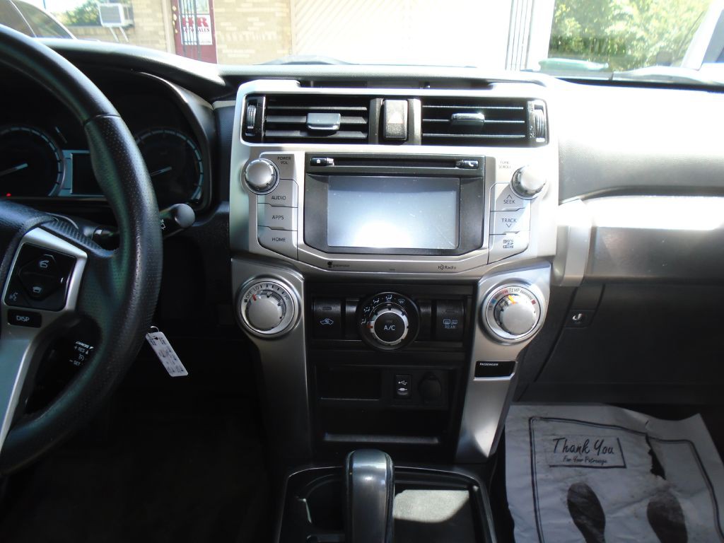 2014 Toyota 4Runner Image 8