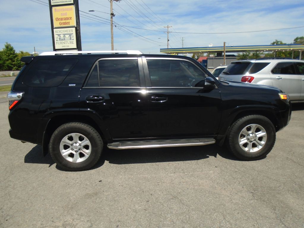 2014 Toyota 4Runner Image 11