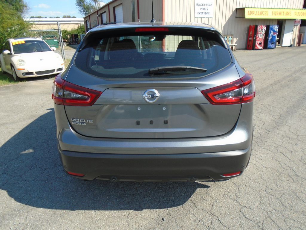 2020 Nissan Rogue Image 12