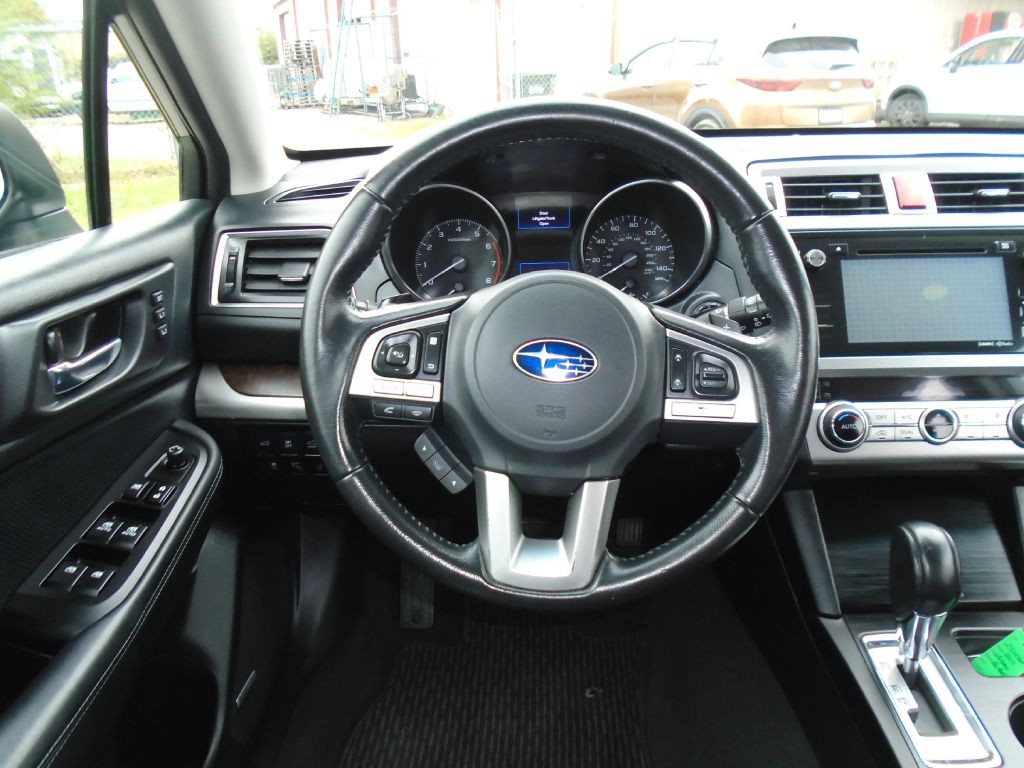 2015 Subaru Outback Image 7