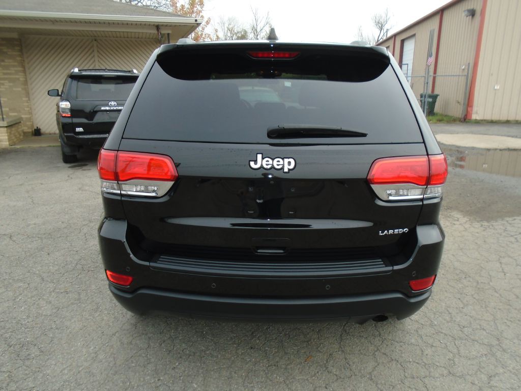 2018 Jeep Grand Cherokee Image 12