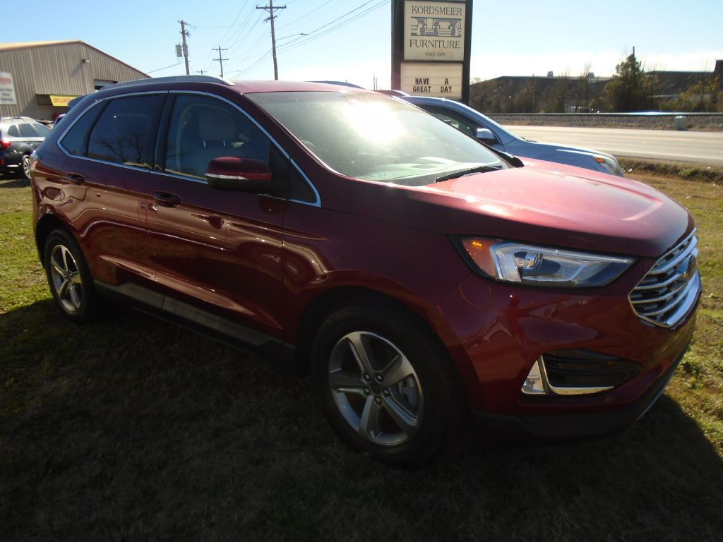 2019 Ford Edge Image 4
