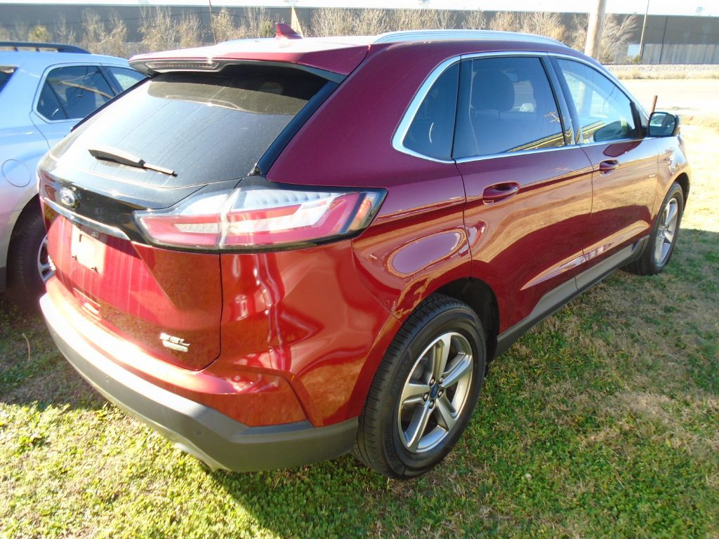 2019 Ford Edge Image 10