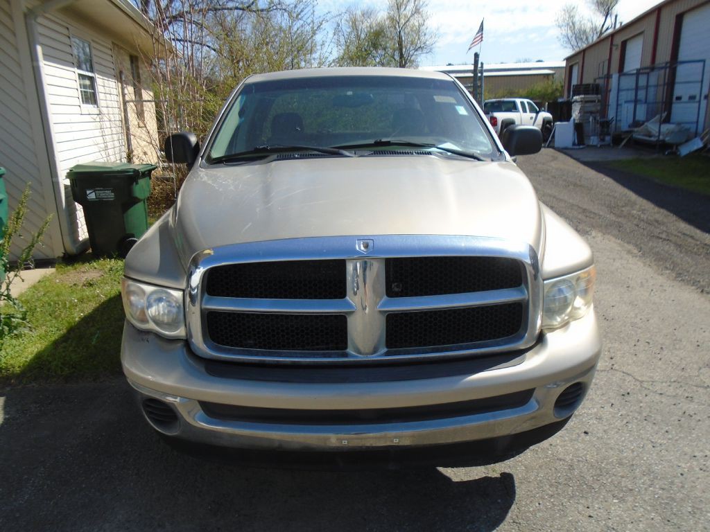 2002 Dodge Ram 1500 Image 3