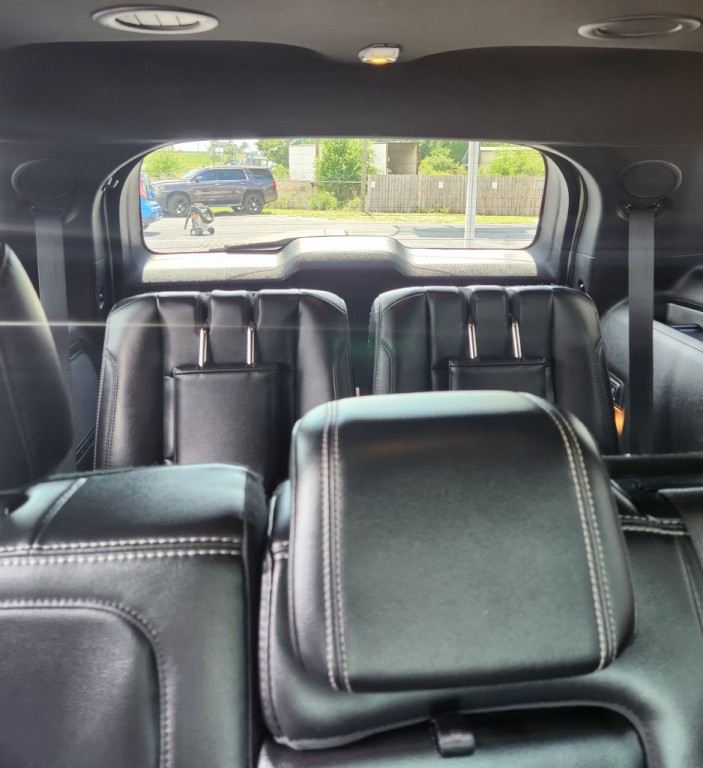 2017 Ford Explorer Image 13