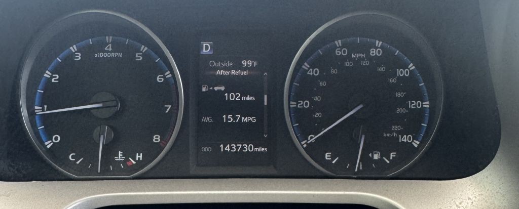 2018 Toyota Rav4 Image 3