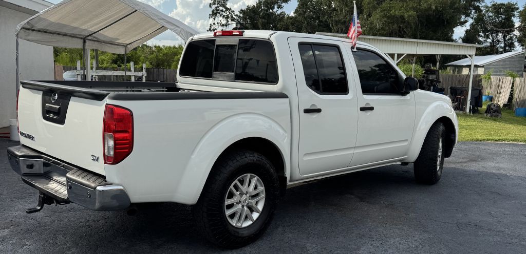 2016 Nissan Frontier Image 6