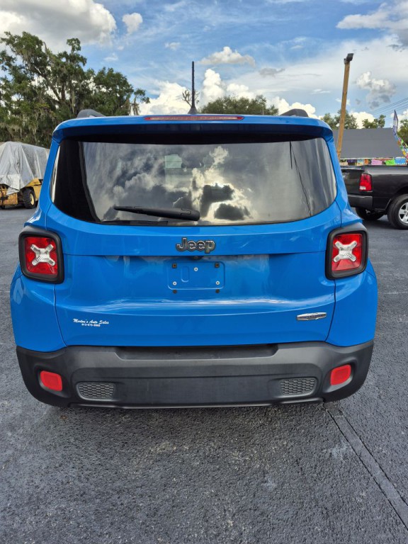 2015 Jeep Renegade Image 4