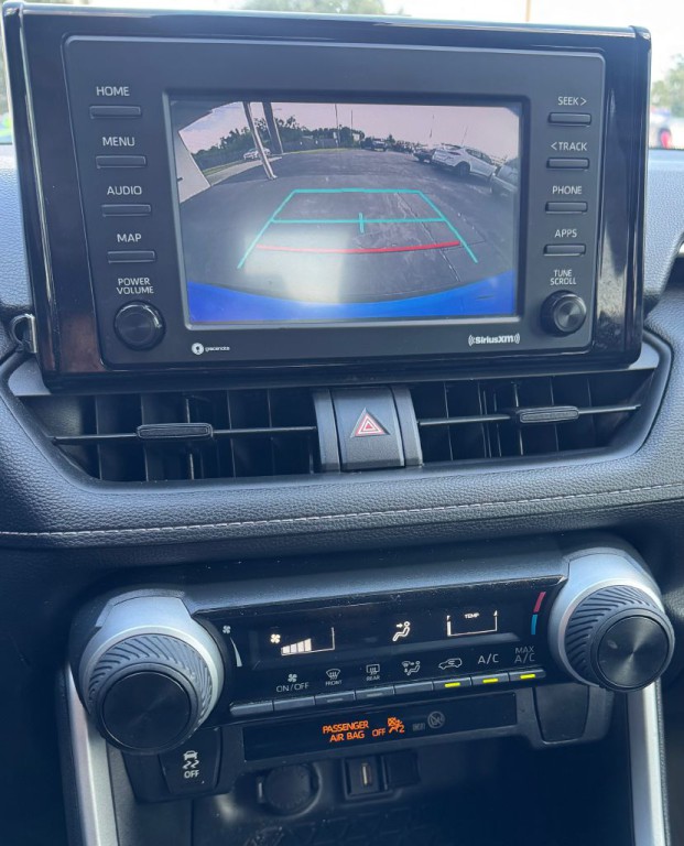 2020 Toyota Rav4 Image 4