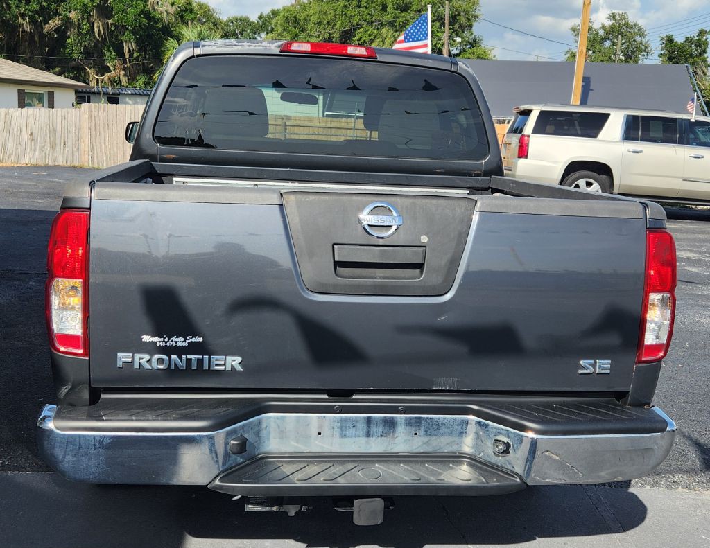 2010 Nissan Frontier Image 3
