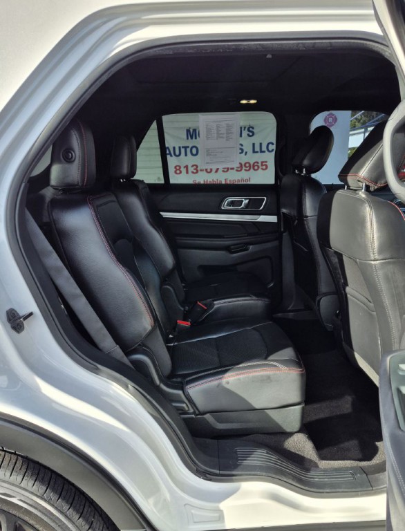 2019 Ford Explorer Image 12