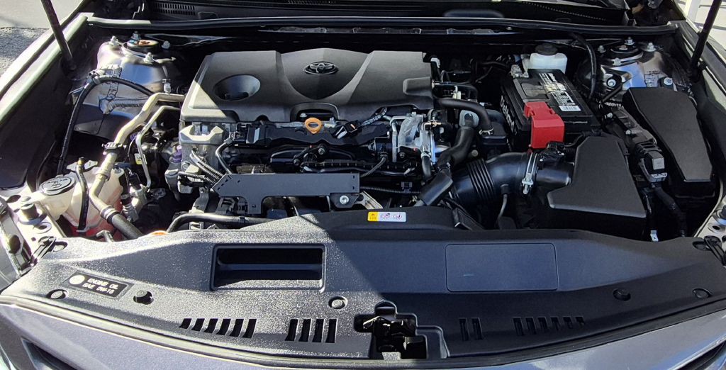 2019 Toyota Camry Image 3