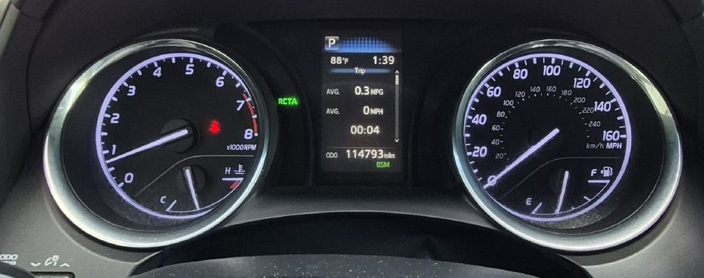 2019 Toyota Camry Image 9