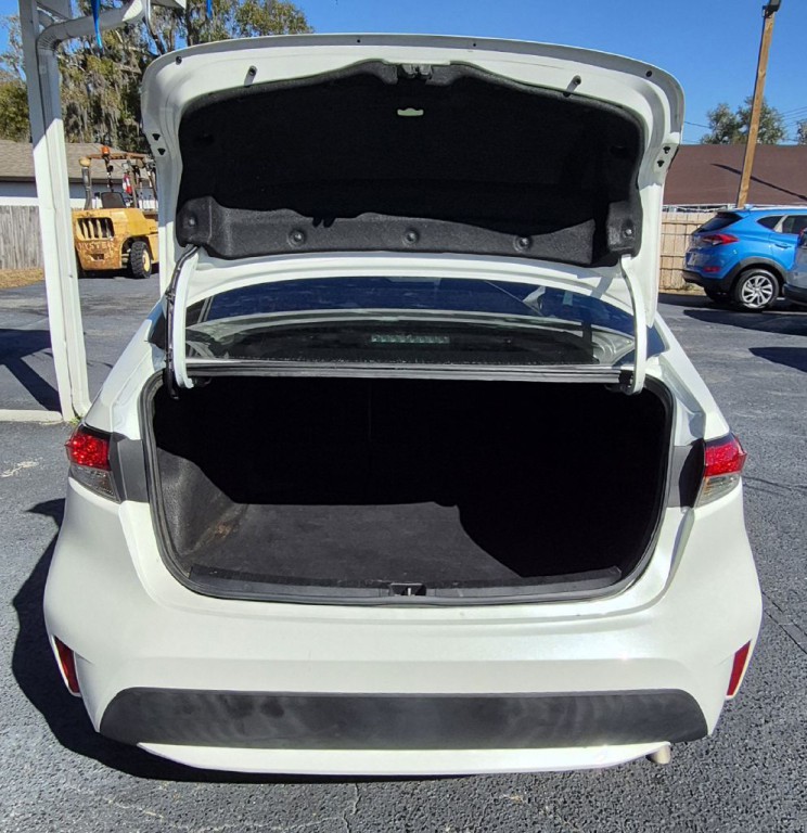 2021 Toyota Corolla Image 9