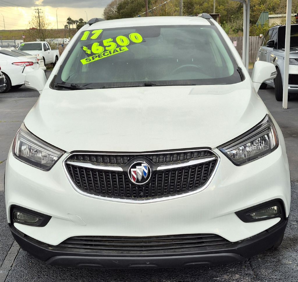 2017 Buick Enclave Image 1