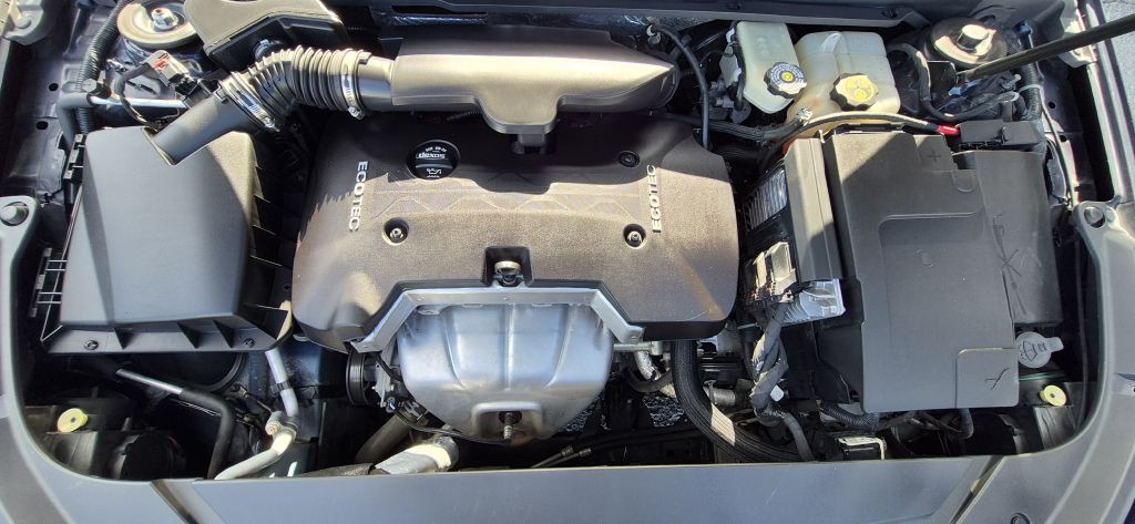 2017 Chevrolet Impala Image 8