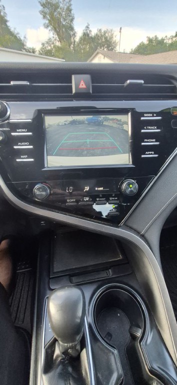 2019 Toyota Camry Image 4