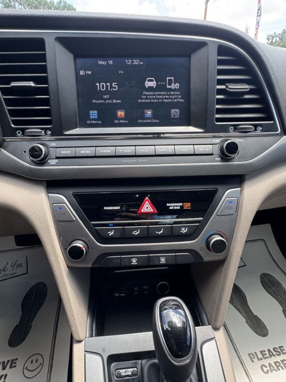 2018 Hyundai Elantra Image 5