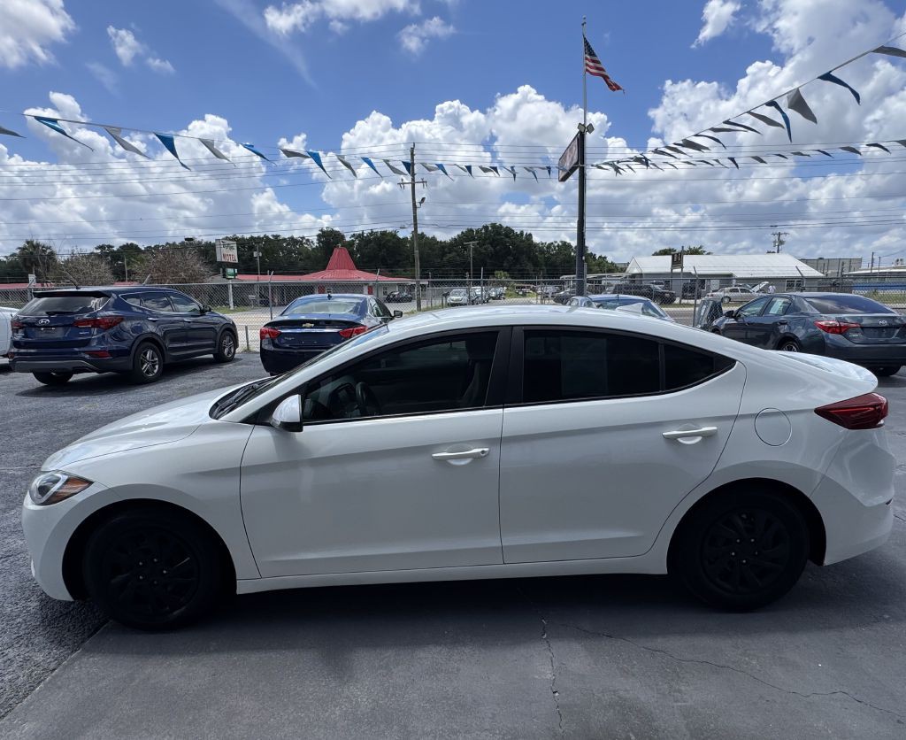 2018 Hyundai Elantra Image 7