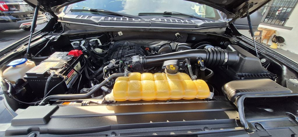 2020 Ford F-150 Image 2