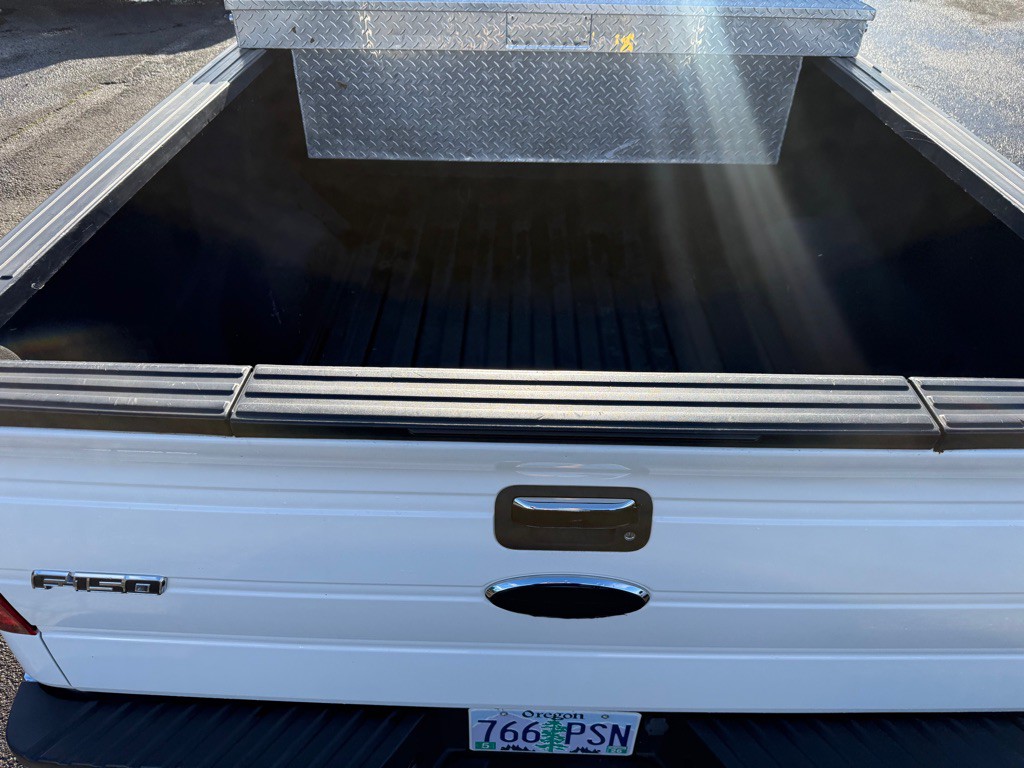 2012 Ford F-150 Image 8