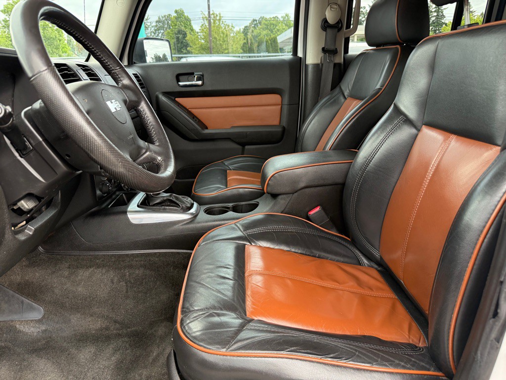 2008 HUMMER H3 Image 6