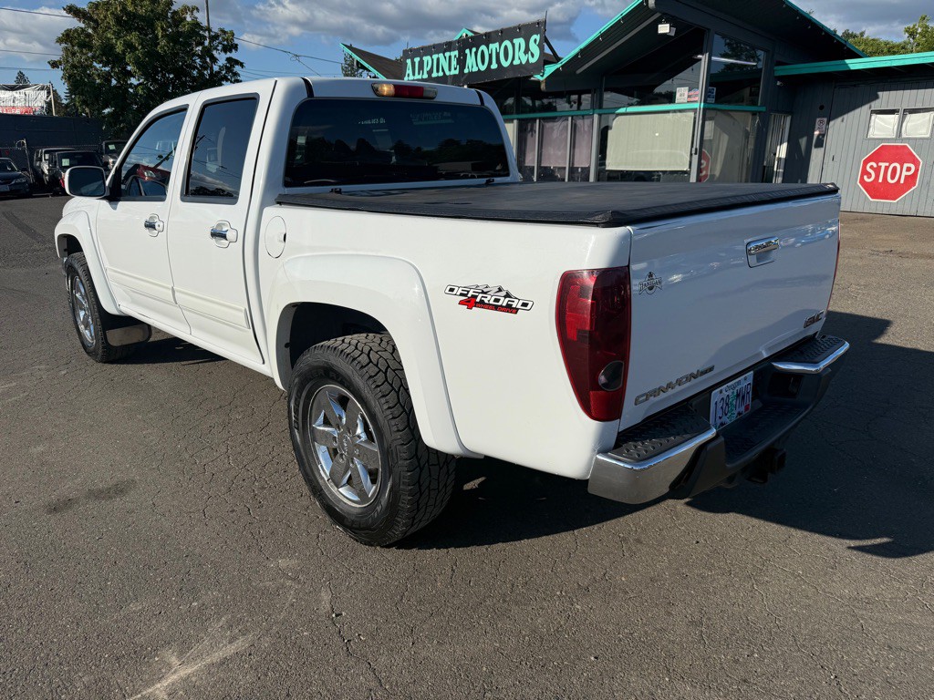 2011 GMC Canyon Image 2
